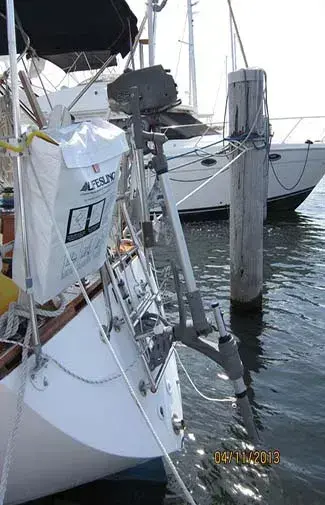 S 440 model windvane seamlessly integrated into the yacht's stern